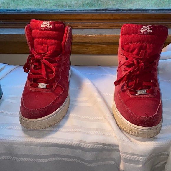 Red Nike Air Force ones AF1 men’s size 9 good condition - Picture 2 of 10